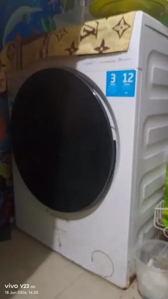 Mesin cuci rusak