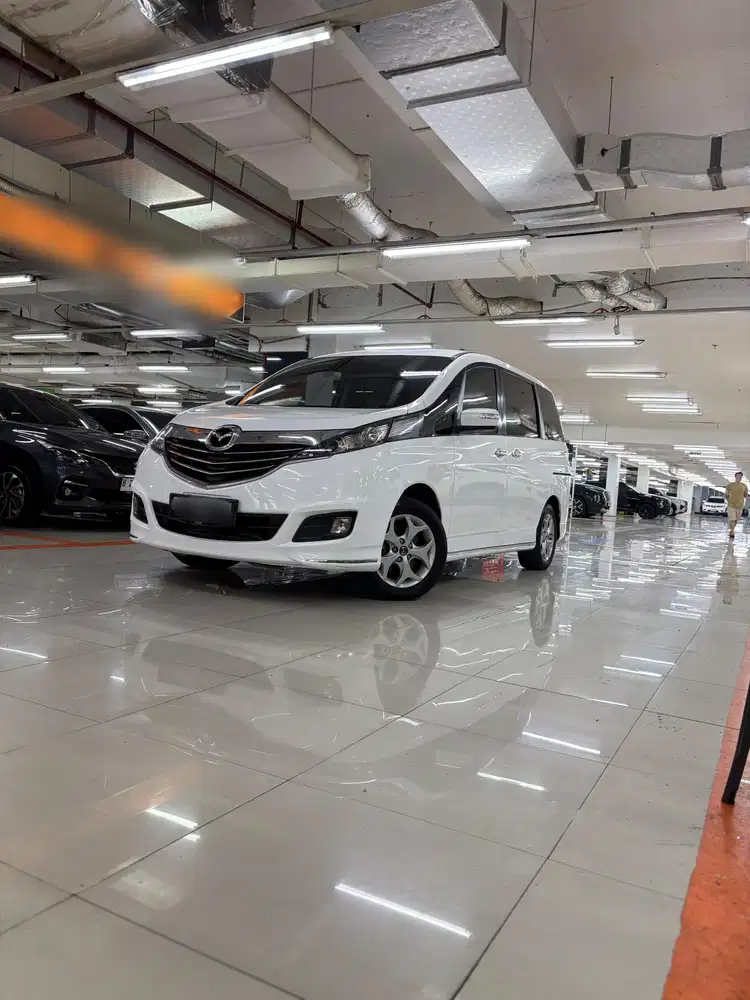 Mazda Biante 2.0 Skyactive 2016