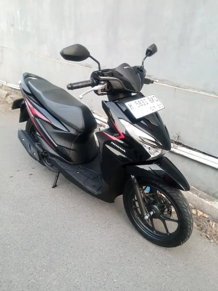 Honda Beat 2025 Hitam glossy