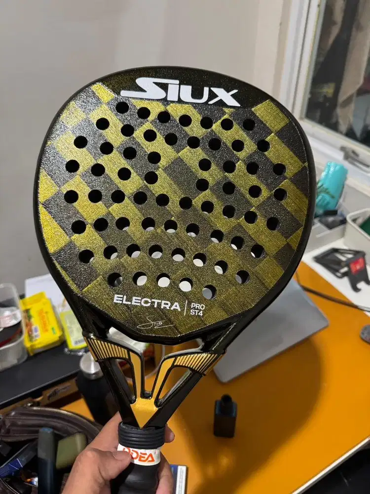 Siux Electra Pro ST 4 like new good condition