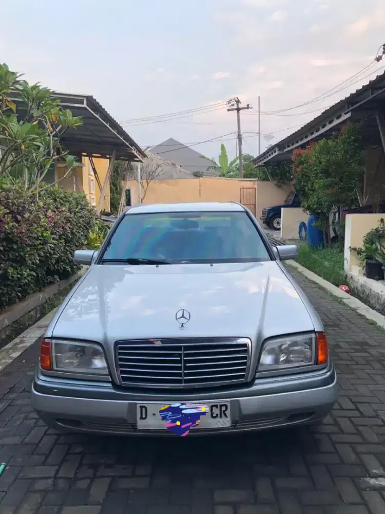Mercy W202 C200 '95/mt