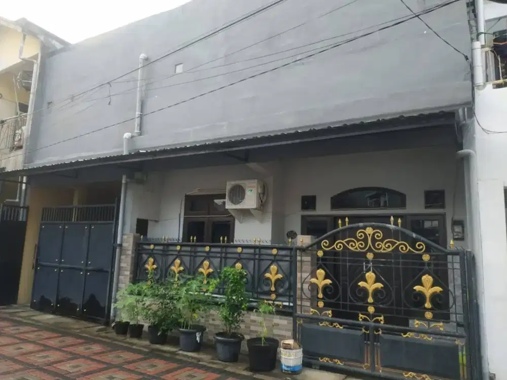DIJUAL RUMAH 2 LANTAI DAERAH KARANG ASEM