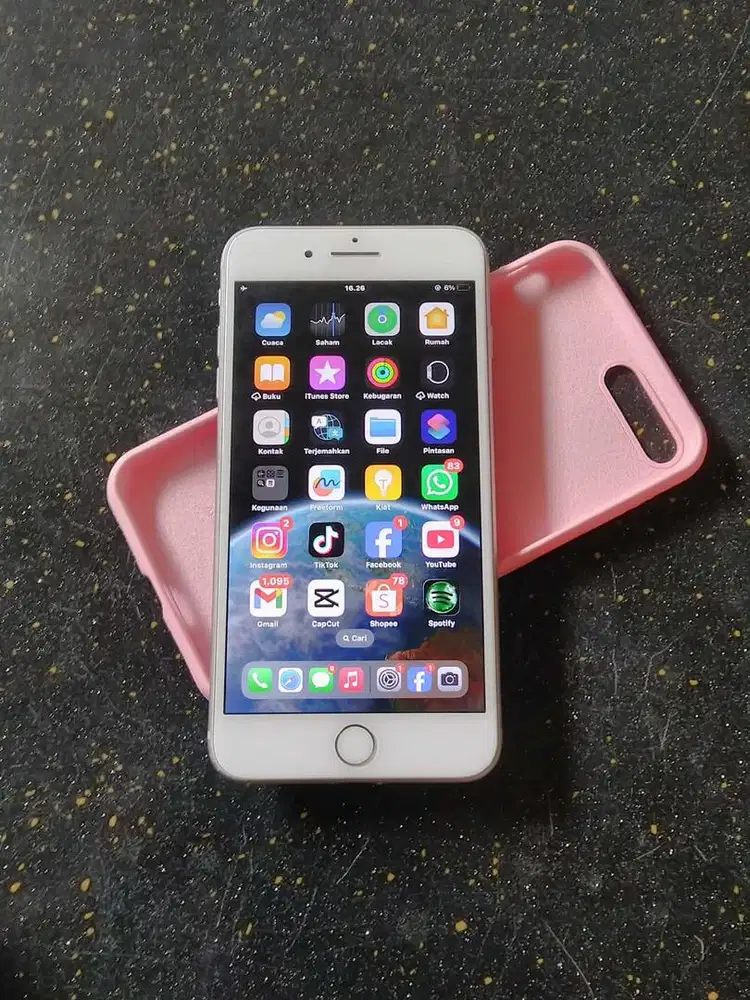 punya ip 8 plus 64gb
