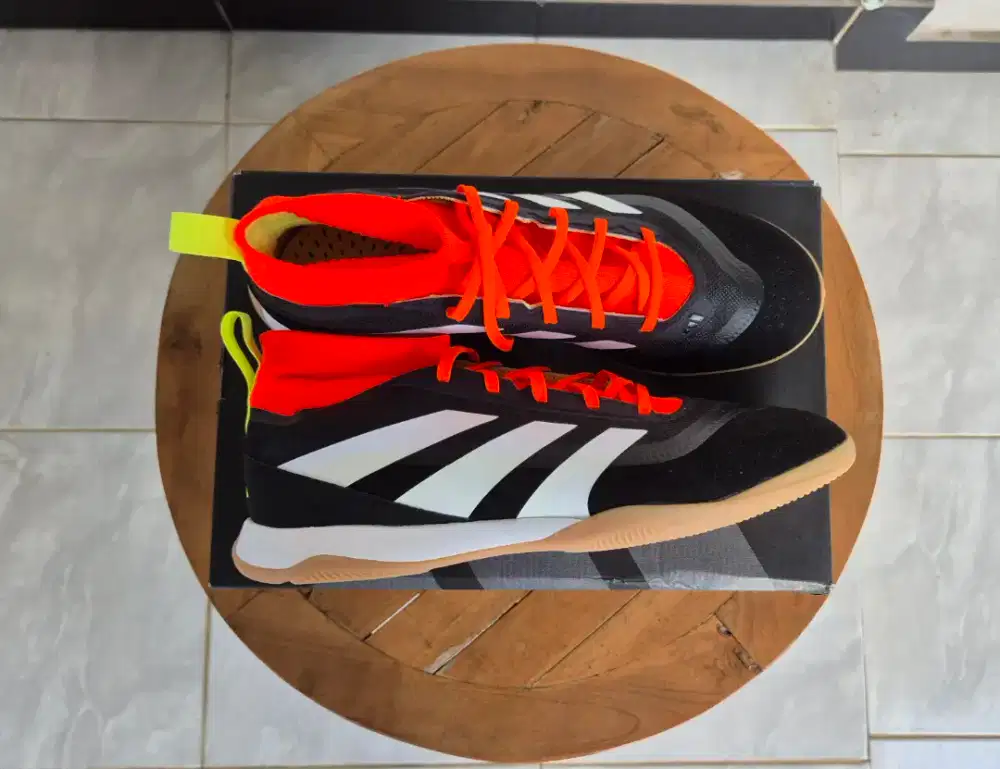 Adidas Predator League Indoor (Sepatu Futsal)