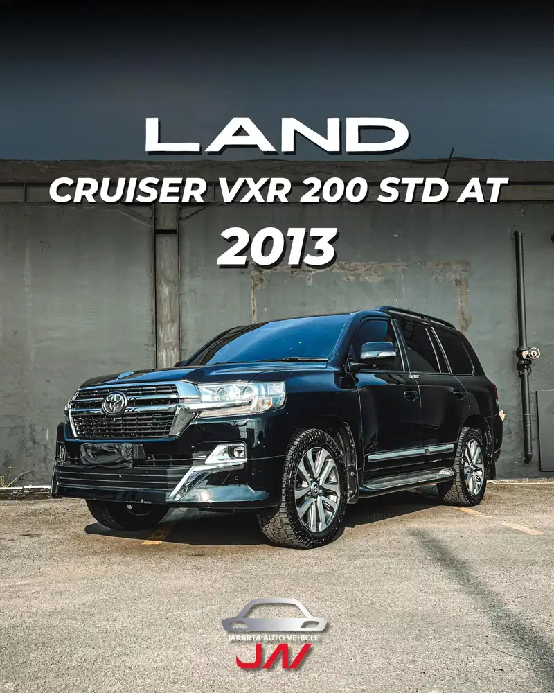 TOYOTA LAND CRUISER VXR 200 AT 2013 / LOW ODO / LIKE NEW