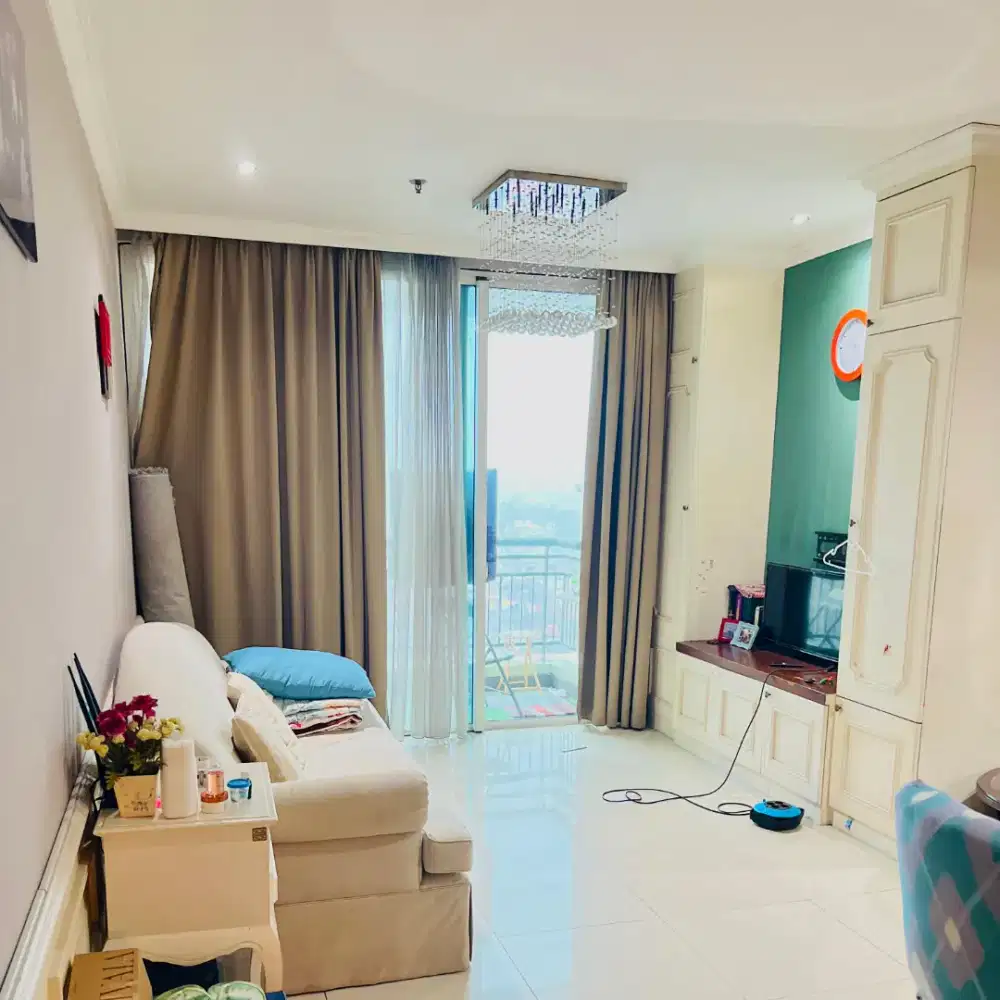 Dijual Apartemen Full Furnished Central Park Jakarta Barat