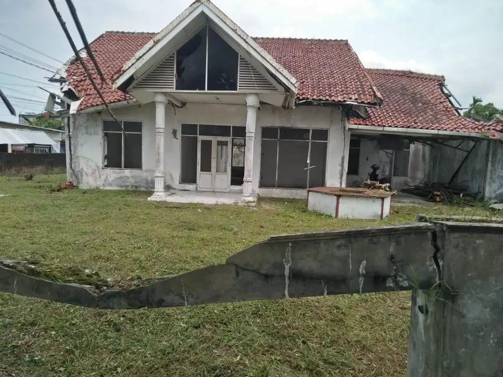 Tanah dapat bangunan di jalan Belanti raya Padang