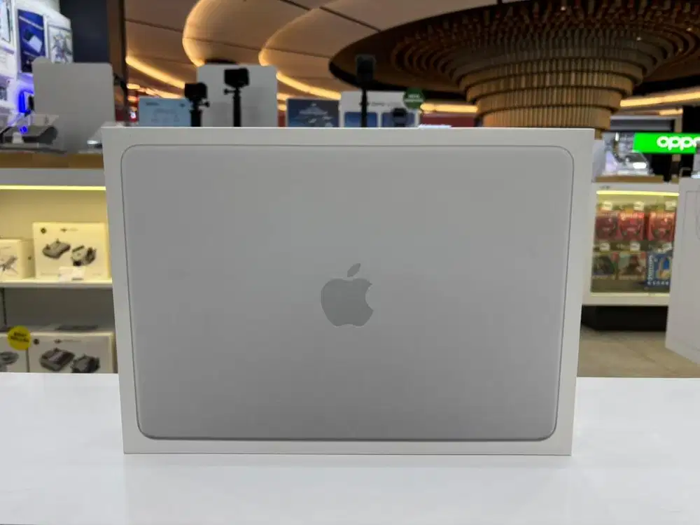 PROMO MACBOOK NEO 13 8/256 Silver