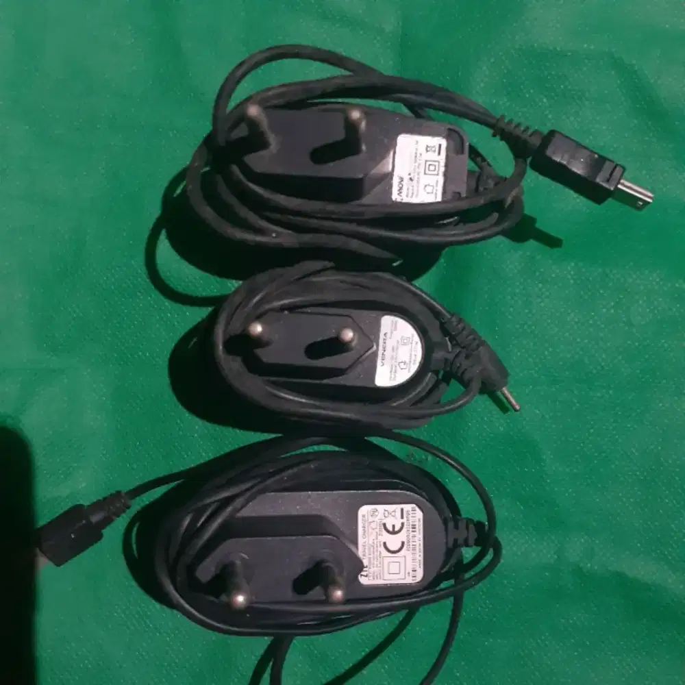 Charger model lama untuk hp jadul