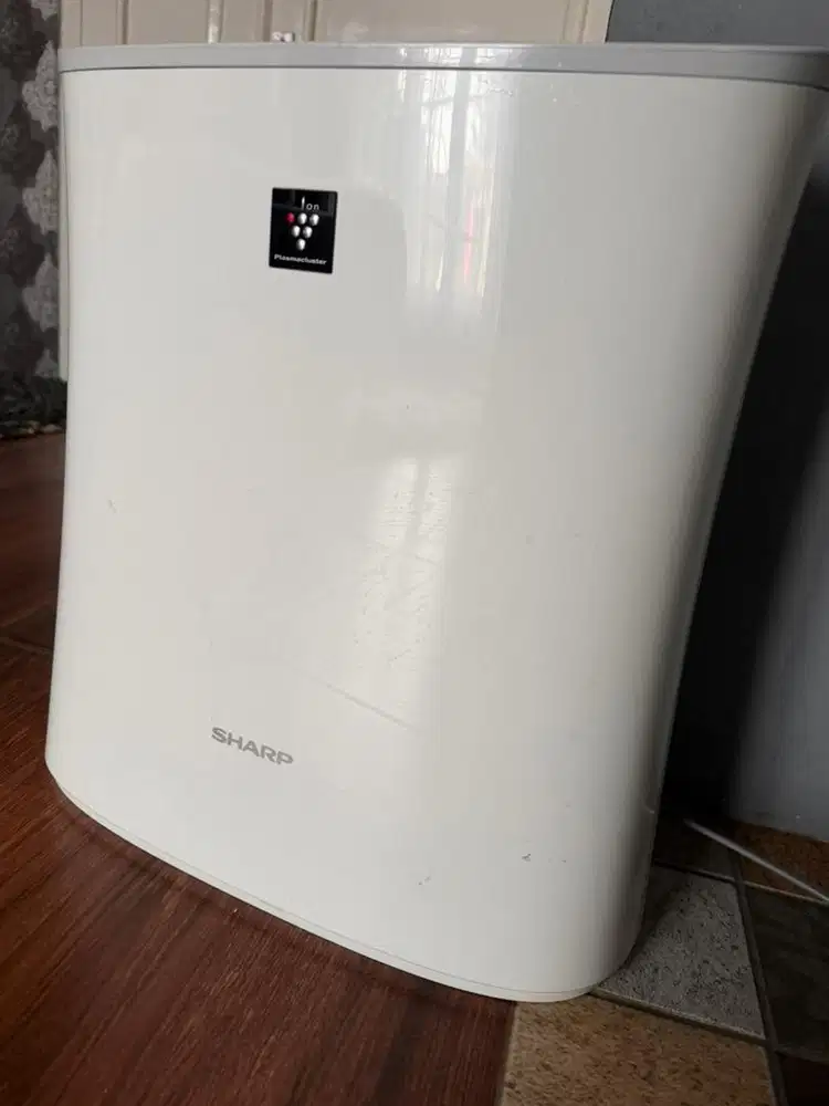 Dijual air purifier merk SHARP