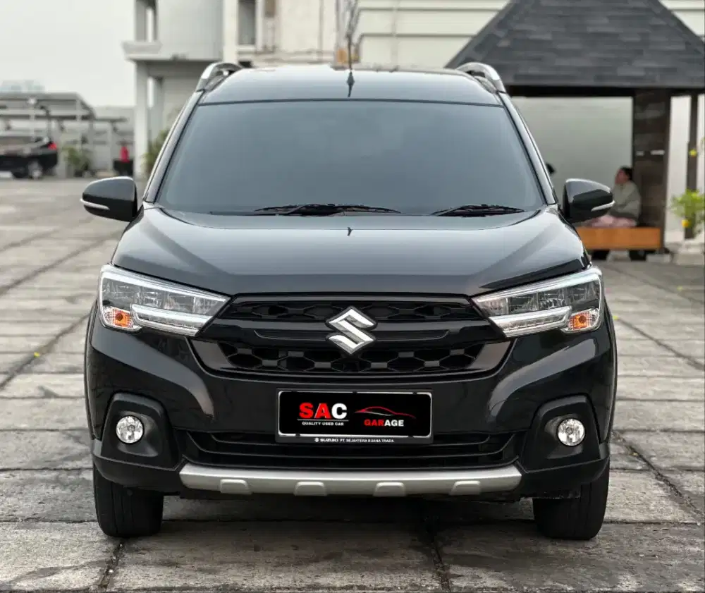XL7 ALPHA HYBRID AT LOW KM 36RB ASLI RECORD THN 2023