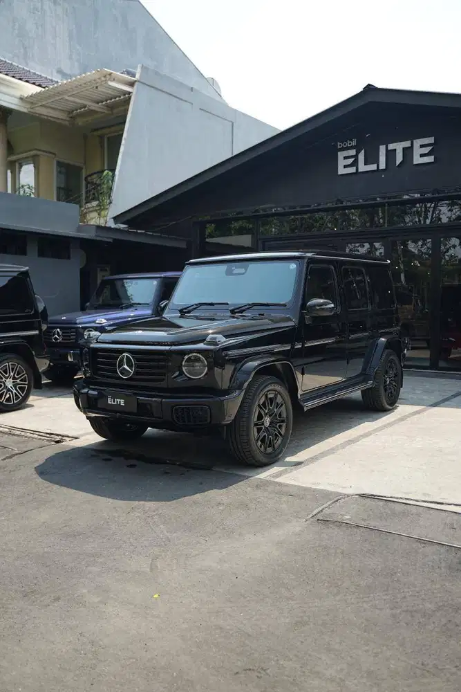 NIK 2026 Mercedes Benz G450d AMG Manufaktur Obsidian Black Metallic