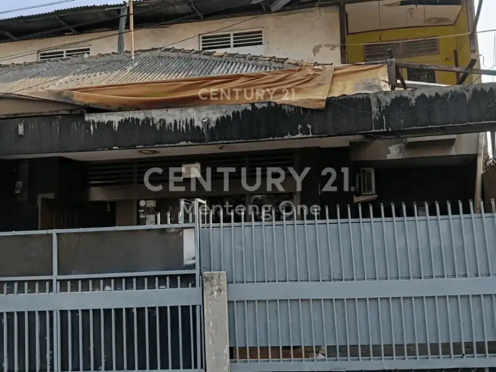 Rumah Strategis Cocok Hunian  Investasi Di Karet Tengsin