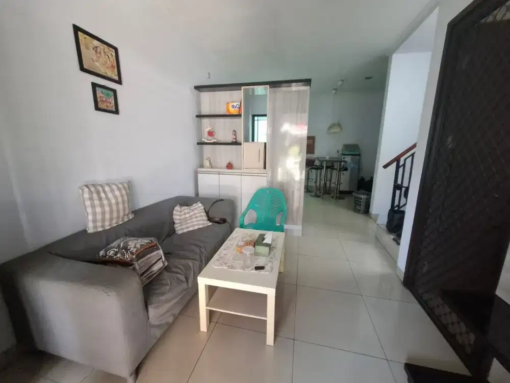 Dijual Rumah di Glc, Cluster Asia, Lt.6x15m2, Semi Furnished