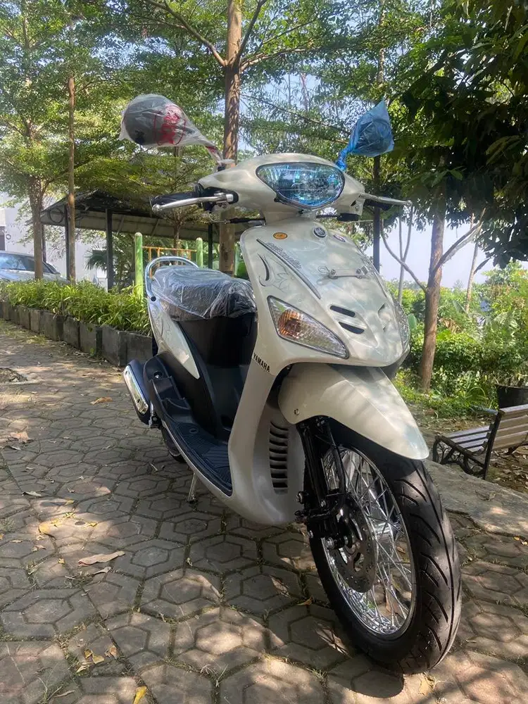 Mio Sporty 2008 White
