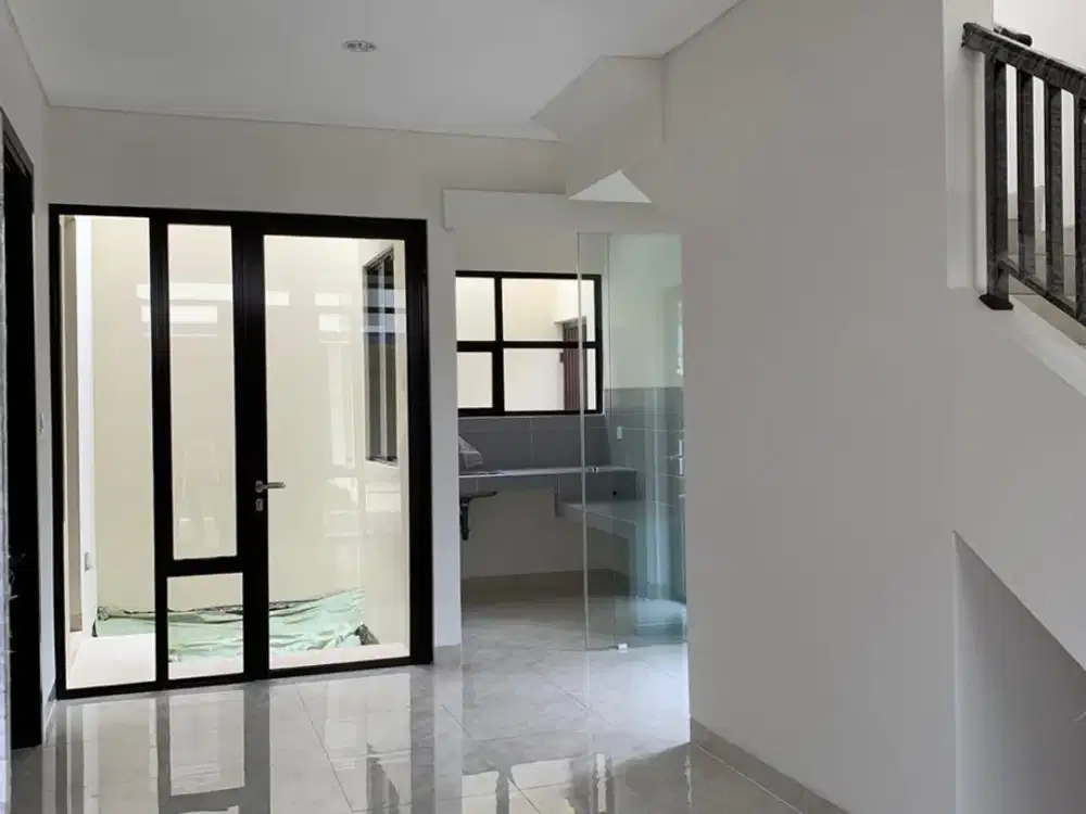 DIJUAL Rumah di Lavon Swan City - Tangerang