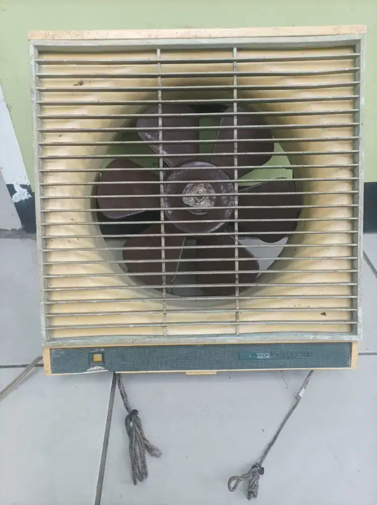 Kipas hexaus sanyo ventilating fan 12inc