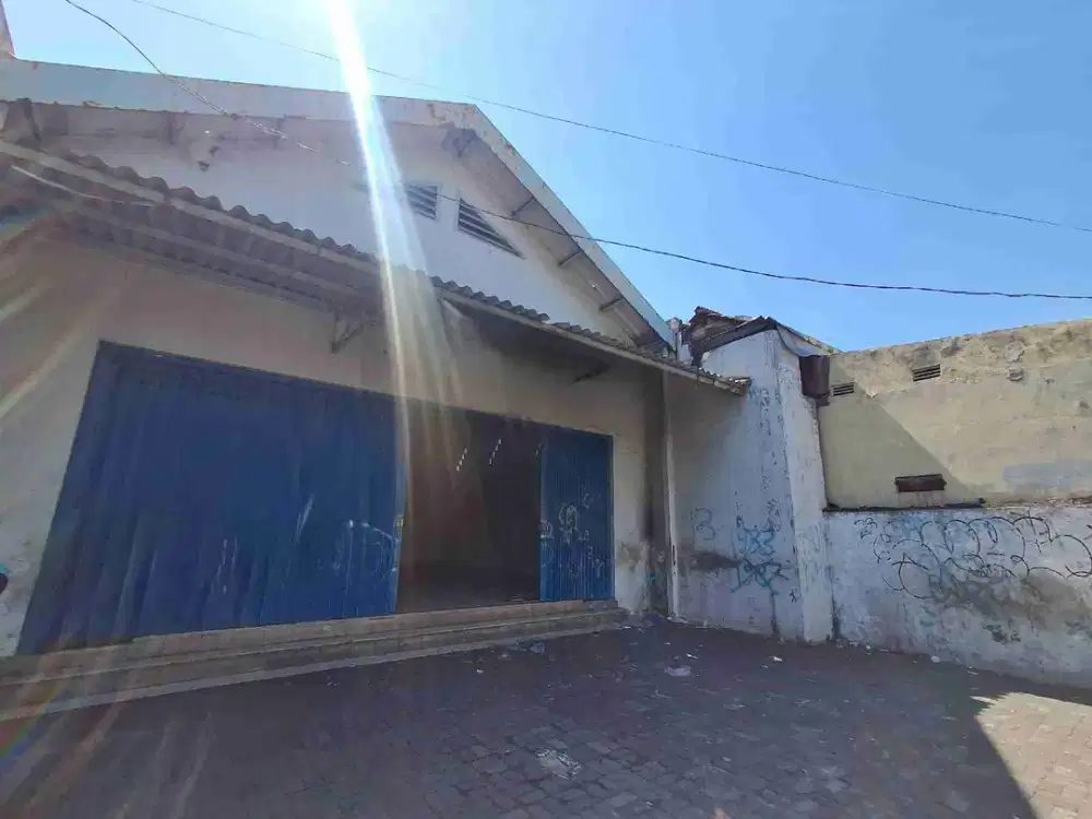 Murah Ruko lebar 10mtr di 0 Jl Raya Banyuurip, Surabaya Pusat