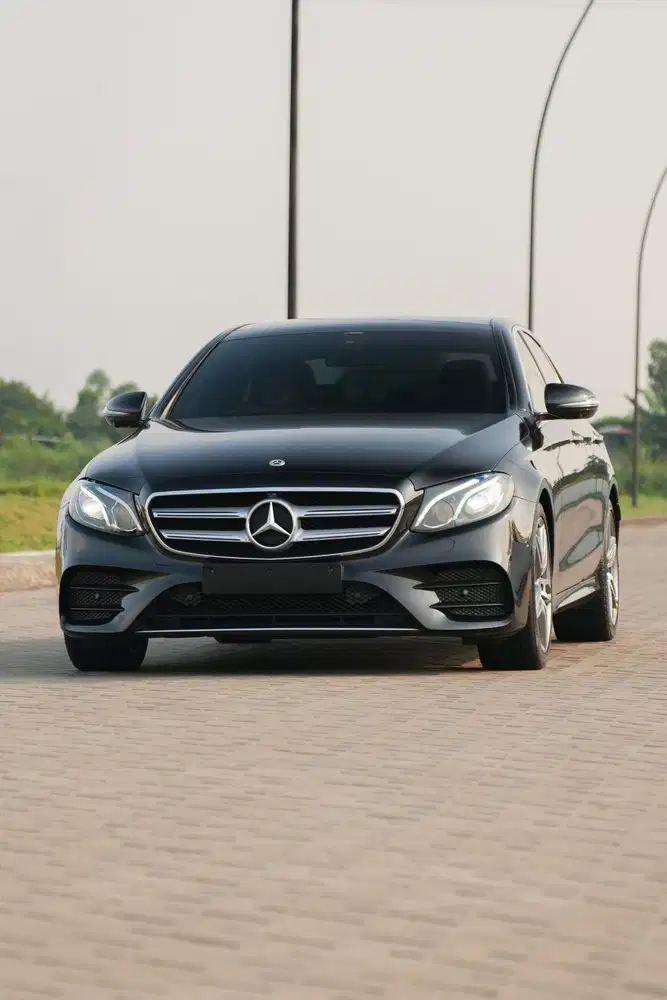[ Highest Spec ] Mercedes Benz E300 AMG Line 2018 W213