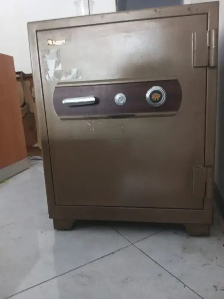 Brangkas Murah siap pakai bahan Super kuat t 60cm Normal