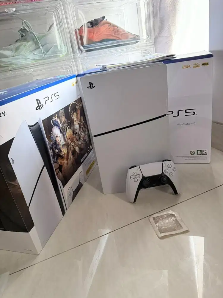 PS5 Slim Disc Ver Seri 20 1TB Eks Resmi Indo Original