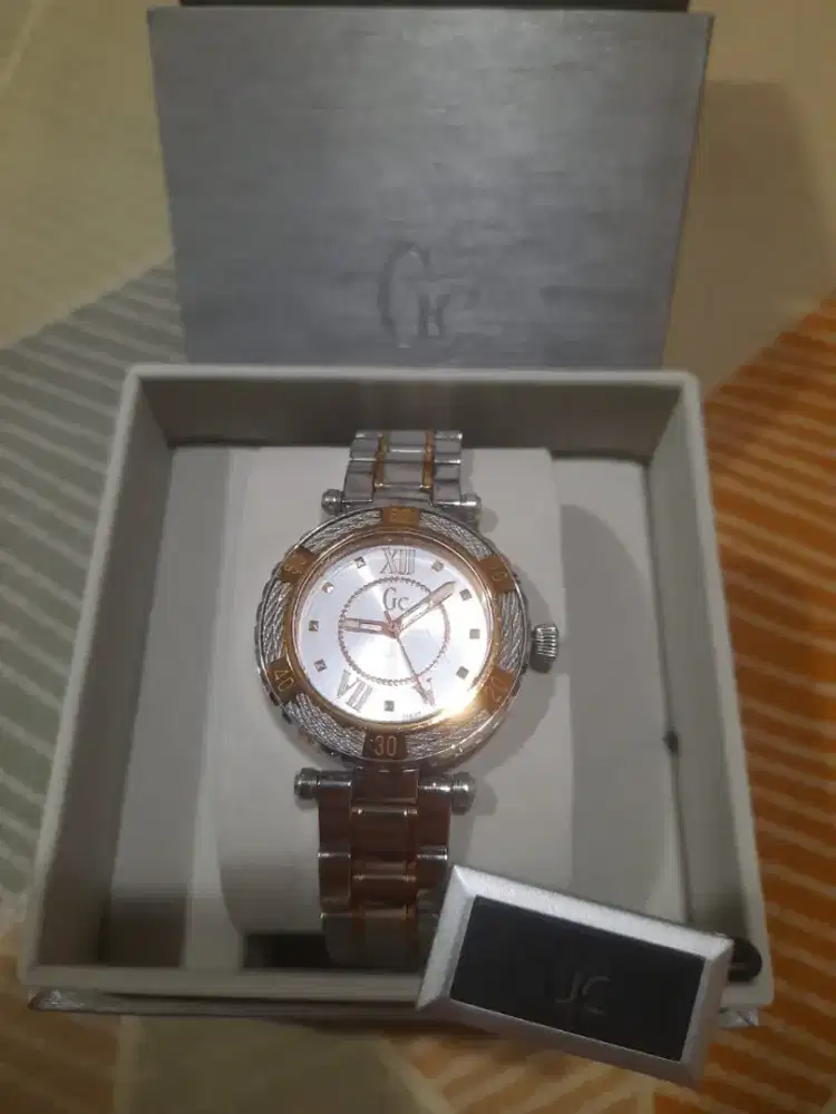 Jam Tangan GC LadyDiver ORI (Seperti Baru)