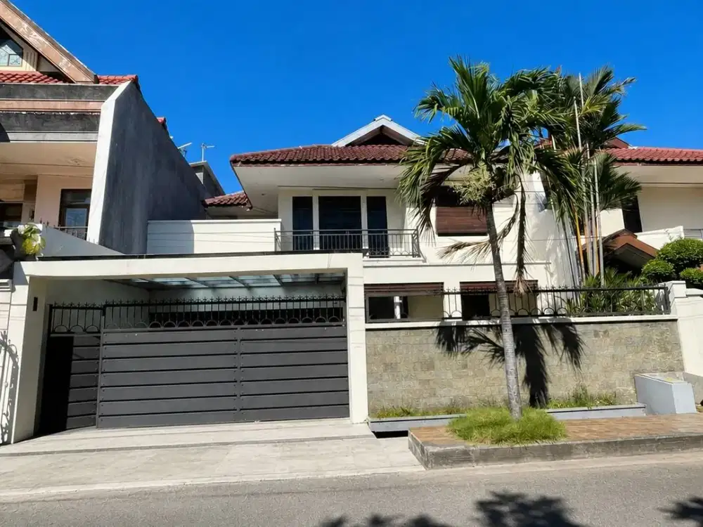FOR SALE AND RENT RUMAH CANTIK STRATEGIS DI NGINDEN INTAN SURABAYA KOTA MA 462