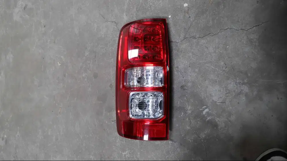 STOPLAMP KIRI CHEVROLET COLARADO 2012, 94728016