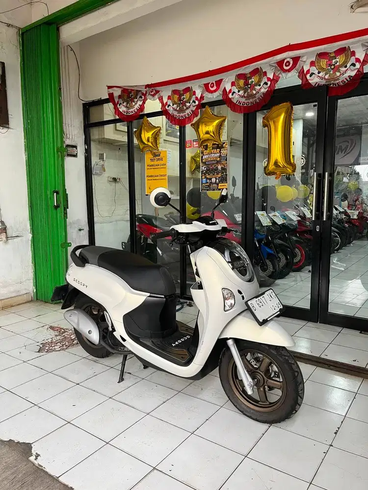 HONDA NEW SCOOPY PRESTIGE 2024 KM LOW