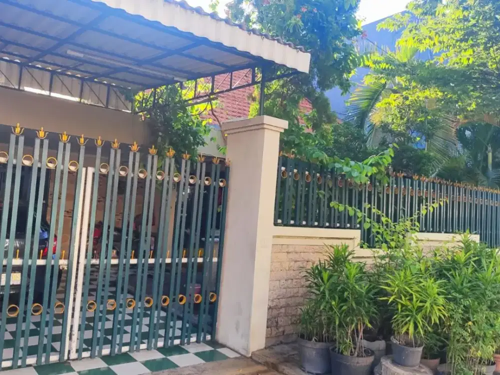 FOR SALE RUMAH SANGAT STRATEGIS KE PUSAT KOTA SURABAYA MA 463