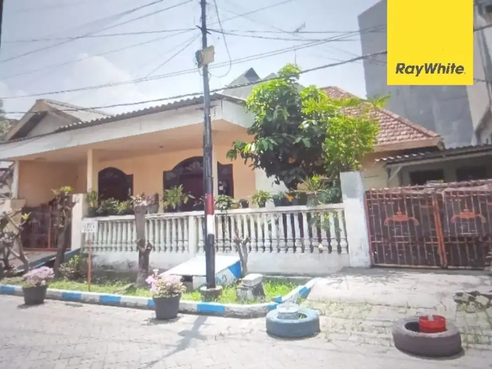 Rumah Dijual Dijalan Teluk Bone Selatan Surabaya