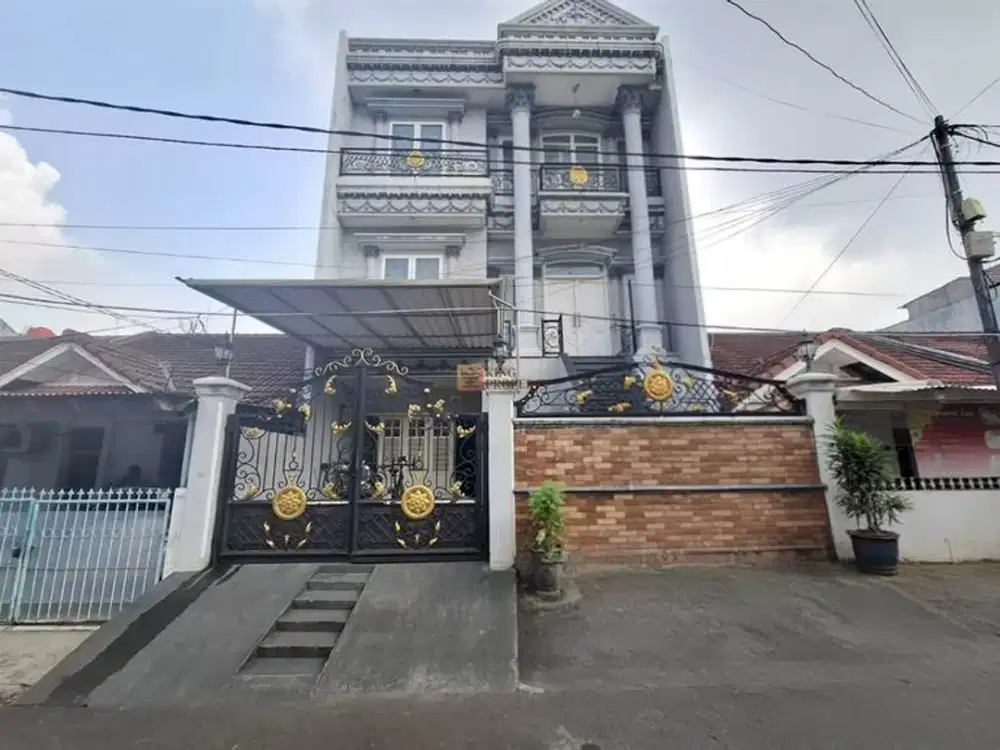 Hanya 10 Menit Ke Mall Lippo Puri Dijual Rumah Komplek Taman Meruya Illir 3 Lantai Luas 8x16m2 Sertifikat SHM Area Bebas Banjir Dekat Kelurahan Meruya