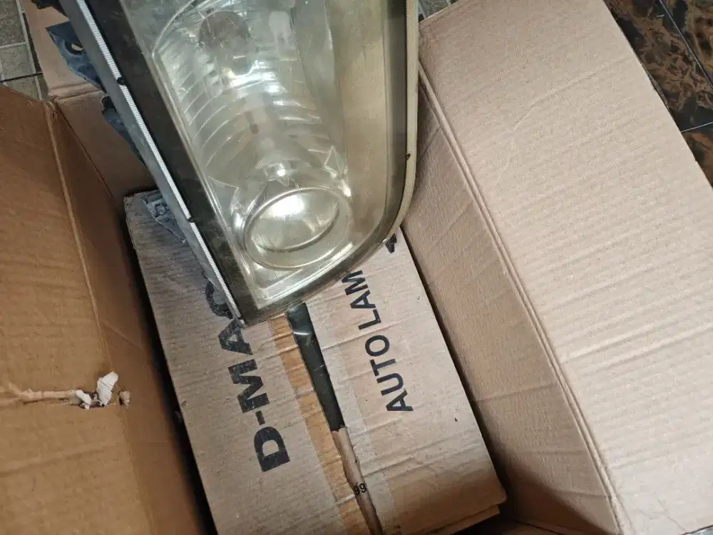 lampu depan copotan elf macan (headlamp)