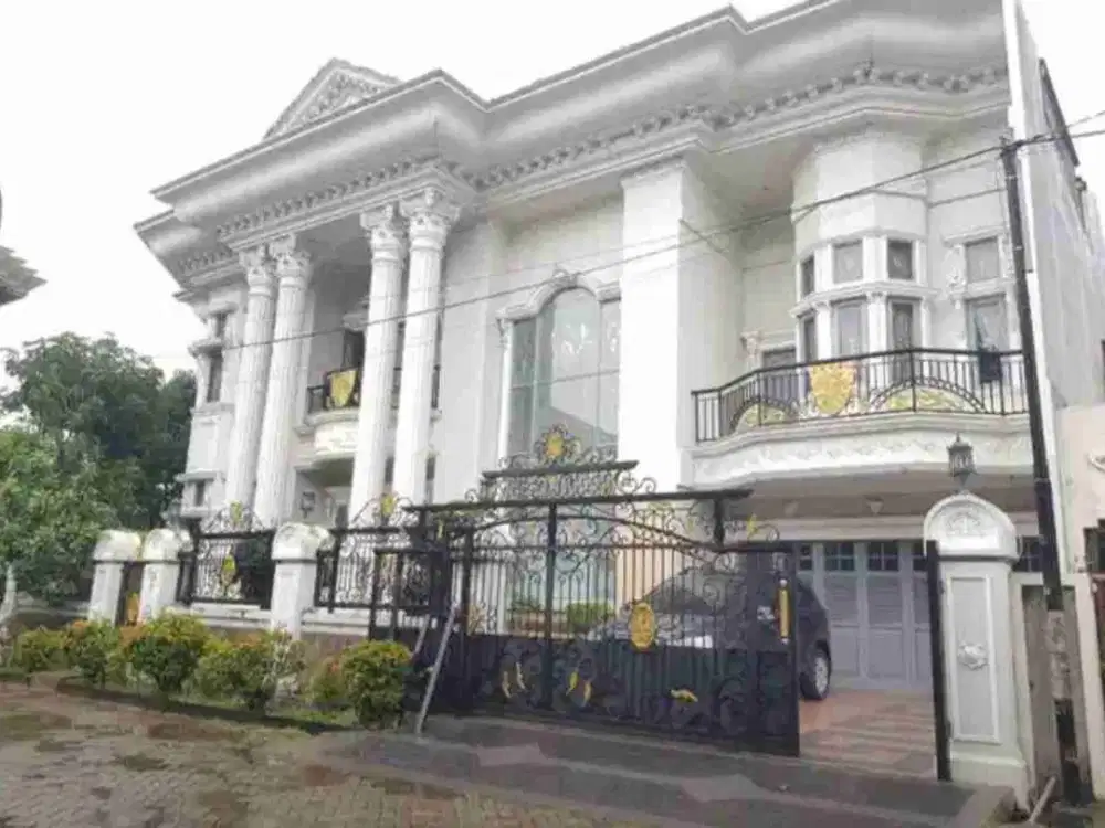 DISEWAKAN RUMAH MEWAH DI ERAMAS 2000 PULOGEBANG