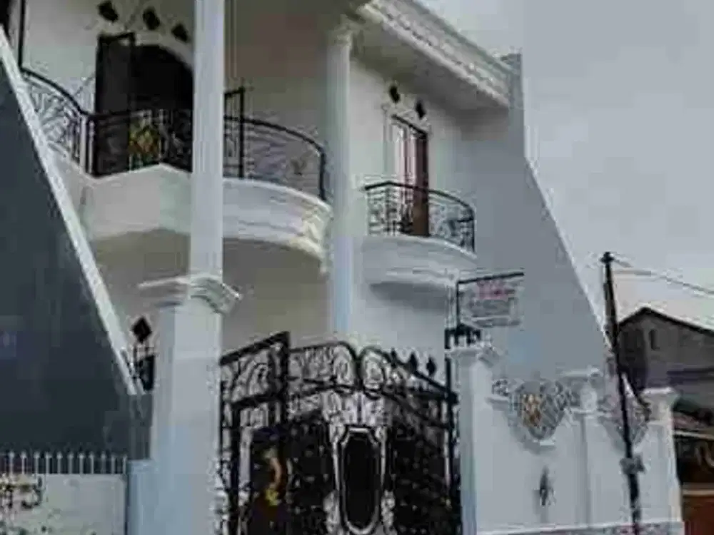 RUMAH MEWAH DI OTISTA - CIPINANG CEMPEDAK - JATINEGARA