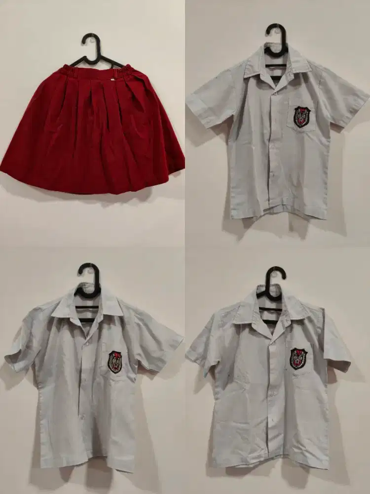 Seragam SD anak perempuan ( 1 rok dan 3 kemeja)