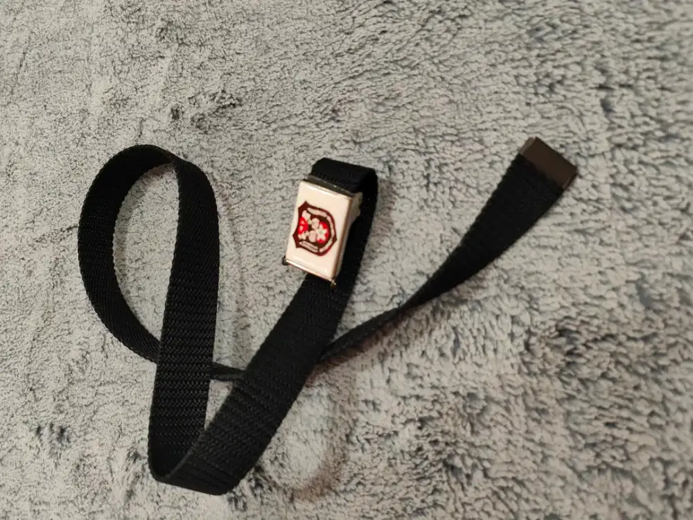 Ikat Pinggang SD