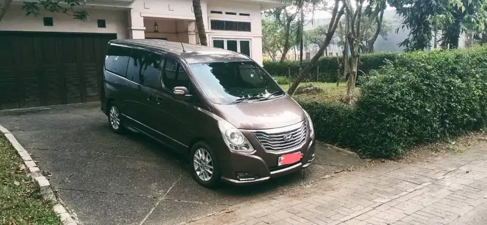 Hyundai H-1 Royale 2.4 Bensin 2015