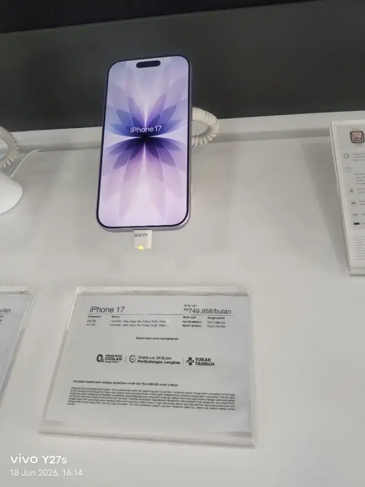 Cicilan HP cukup pakai KTP aja