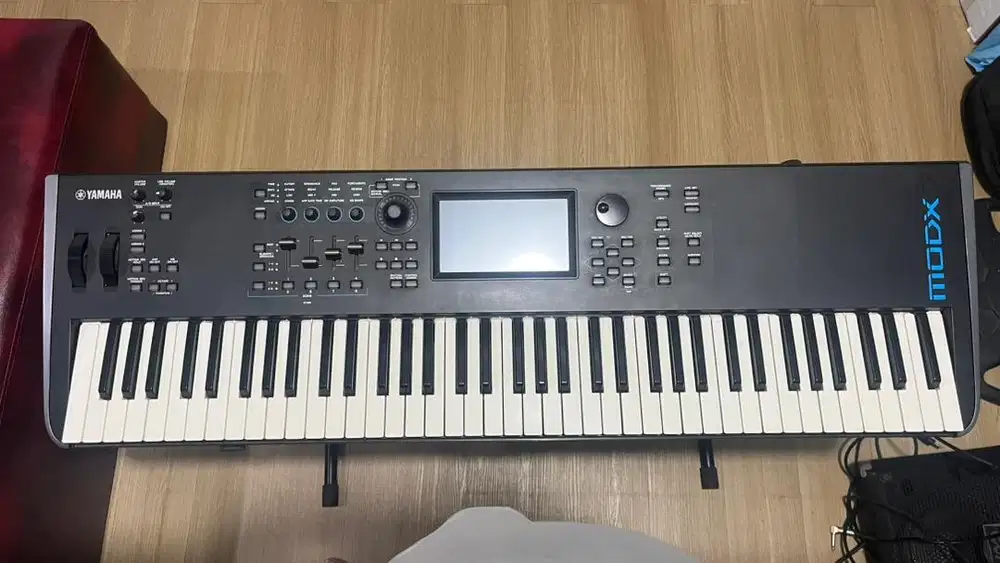 Keyboard Synthesizer Yamaha Modx 7