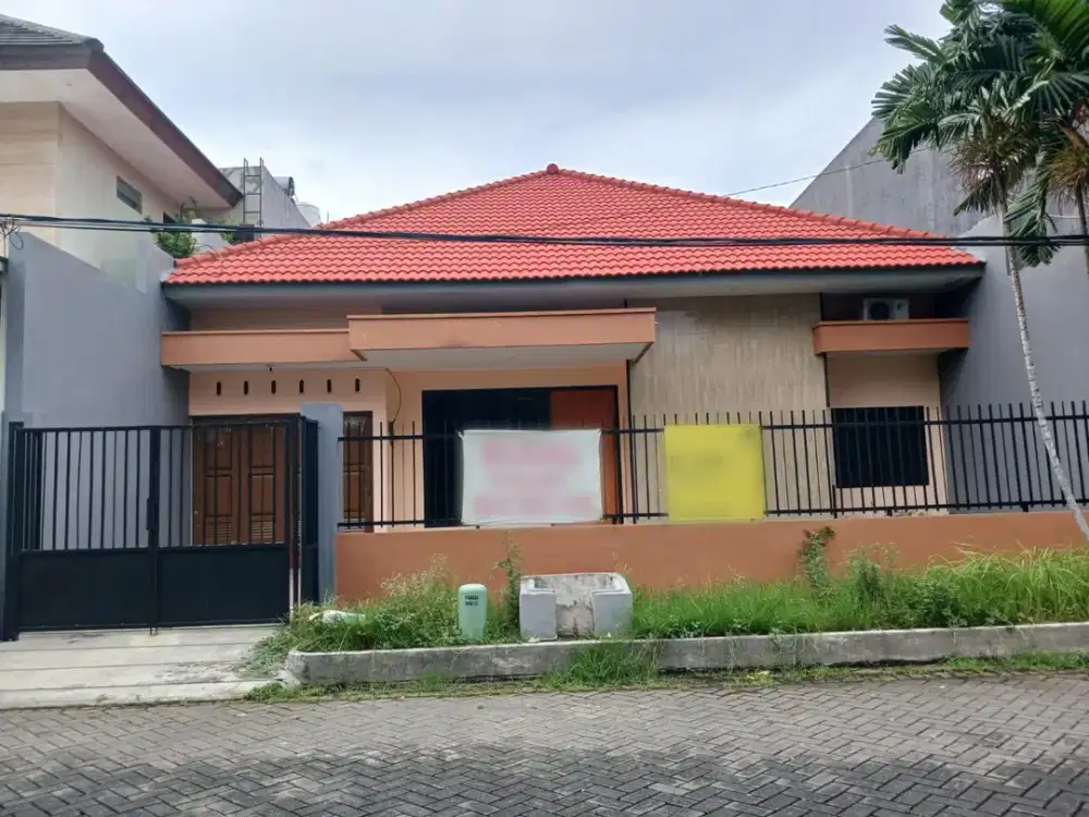 Rumah Baru Gress Manyar Tengah Kota Surabaya XAN1