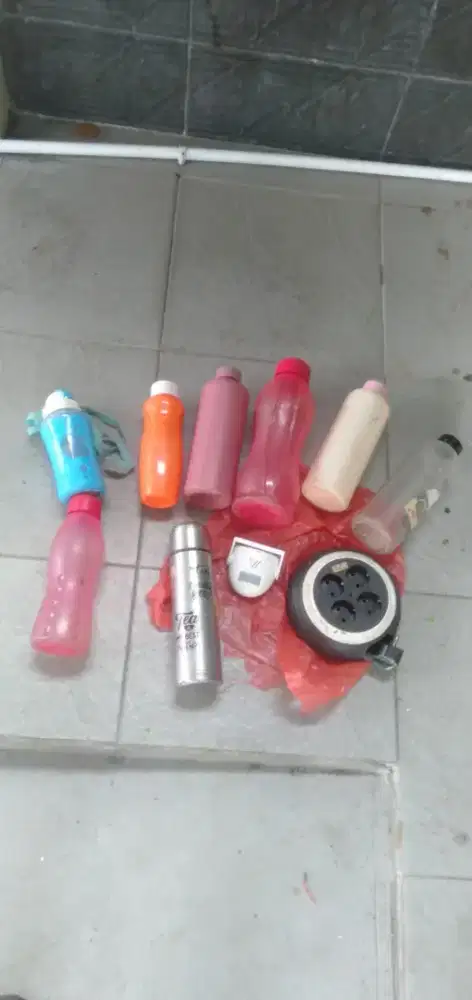Di jual laku brp wa dan hp yg cepat dia dapat  semua barang di foto