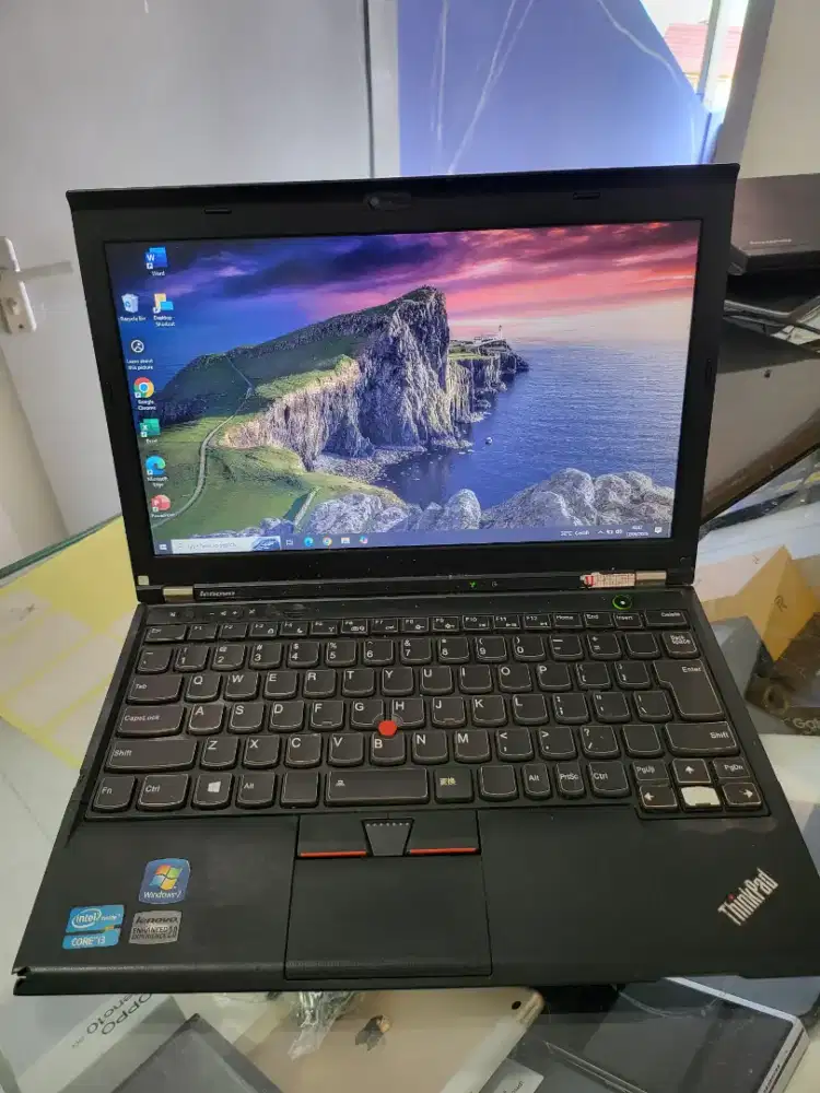 Laptop Lenovo X220i Core i3