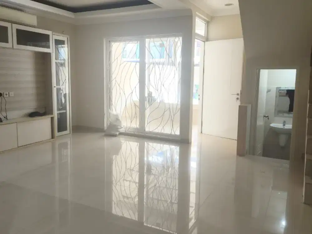 Dijual Rumah Rapih Barat Daya SHM @Golden Palm Citra Garden 5