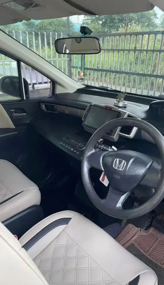Jasa supir dalam & luar kota