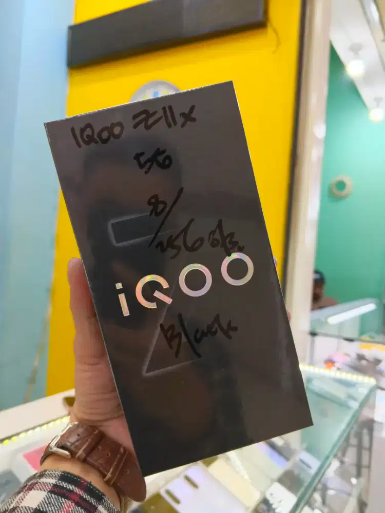 IQOO Z11x 5G 8/256 GB Black