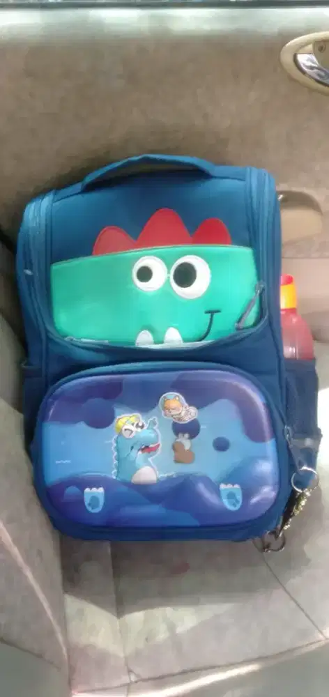 Di jual tas untuk letak buku,dan barang lain nya bisa cod di antar