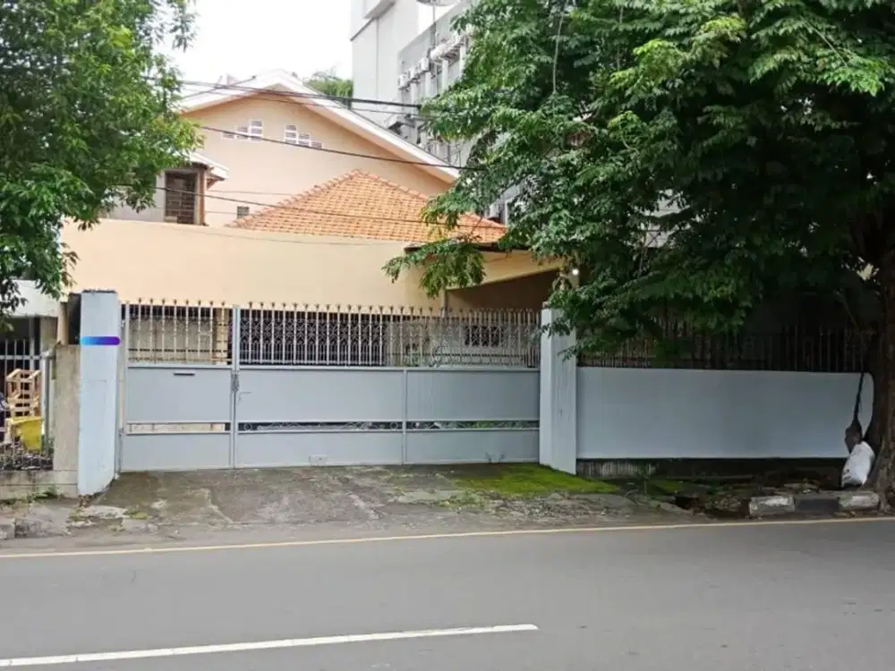 Rumah Pusat Kota Surabaya