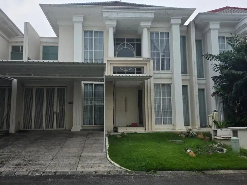 Dijual Rumah Strategis di Lariz Wood, Pakuwon Indah, Sby