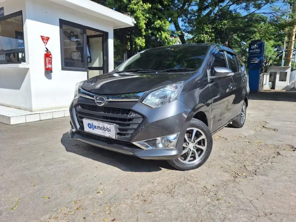 LOW DP Daihatsu Sigra 1.2 R Bensin-AT 2017 UAL